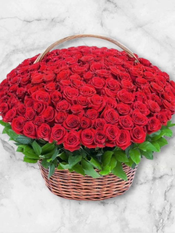  Alanya çiçek gönder - 125 Kırmızı Güller Sepet İçerisinde