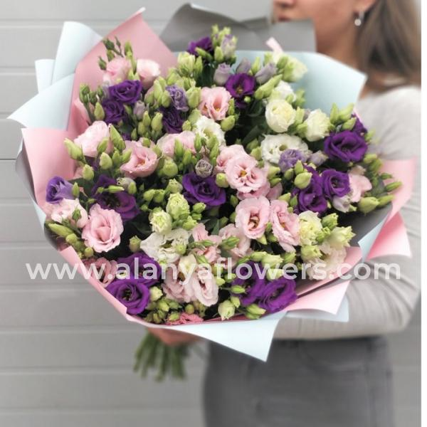 Alanya çiçekçi - Mix Lisyantus Buketi