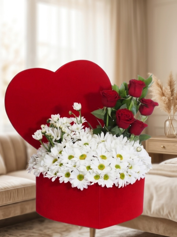  Alanya Blumen - Gänseblümchen und Rosen in einer Herzbox