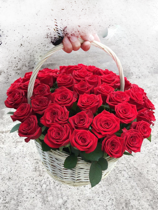  Armağan Çiçekçilik Alanya - Vazoda 33 Kırmızı Güller