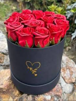  Alanya çiçek gönder - Kutuda 15 kırmızı gül