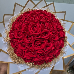  Armağan Çiçekçilik Alanya - Yapay 41 Kırmızı Güller Buket