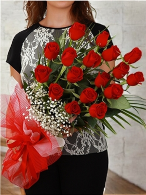  Alanya online çiçek - 19 Kırmızı Güller Buket