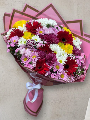  Armağan Çiçekçilik Alanya - Kucak Dolusu Çiçekler